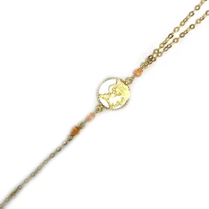 Main de Sarah Allongée Tête Cayennaise